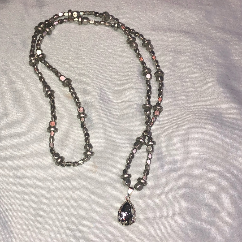 Crystal Tear Drop Pendant Long Silver Beaded Necklace Gorgeous- Stunning New 35$
